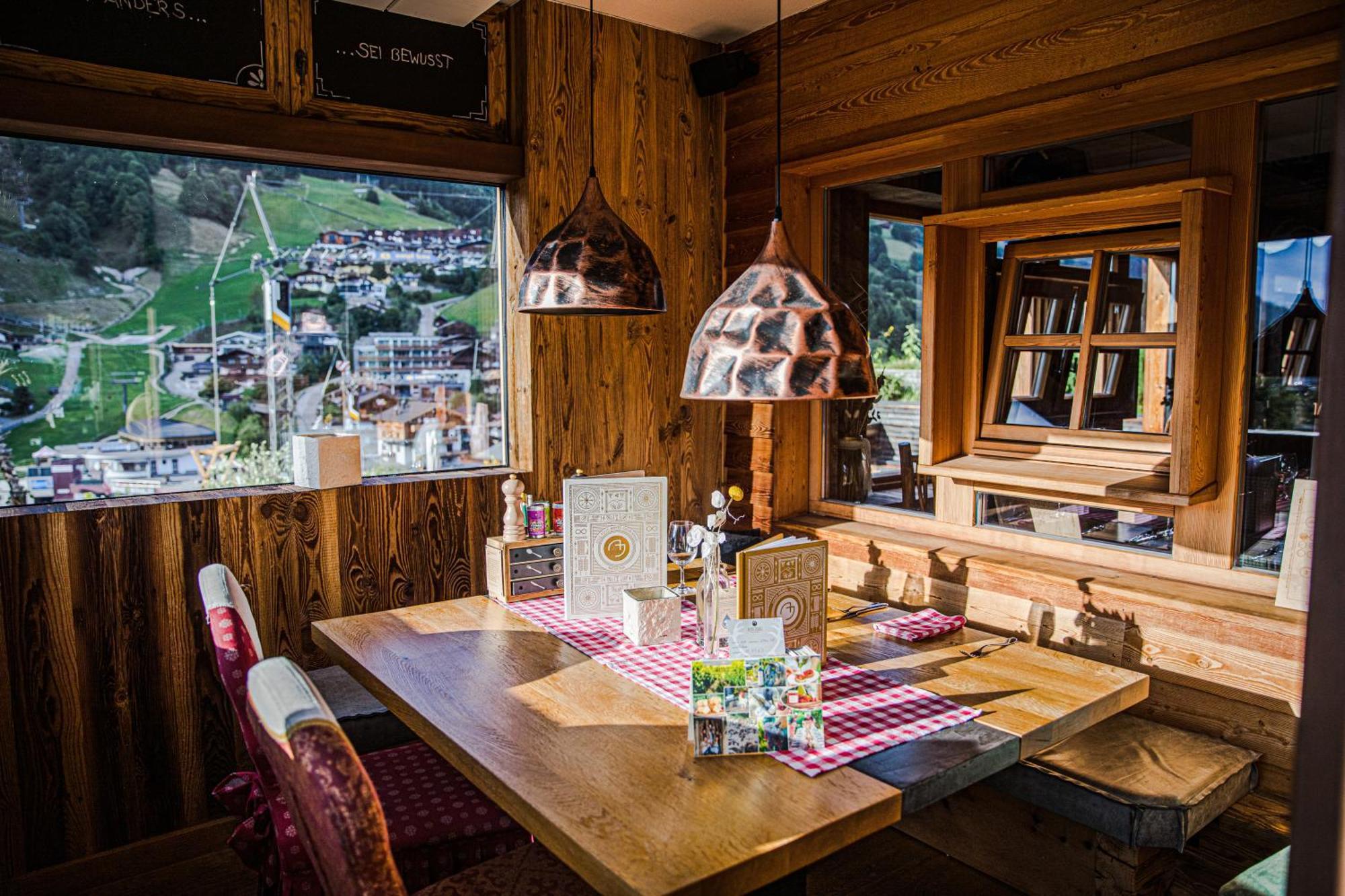 Alpin Juwel Hotel Saalbach-Hinterglemm Ngoại thất bức ảnh